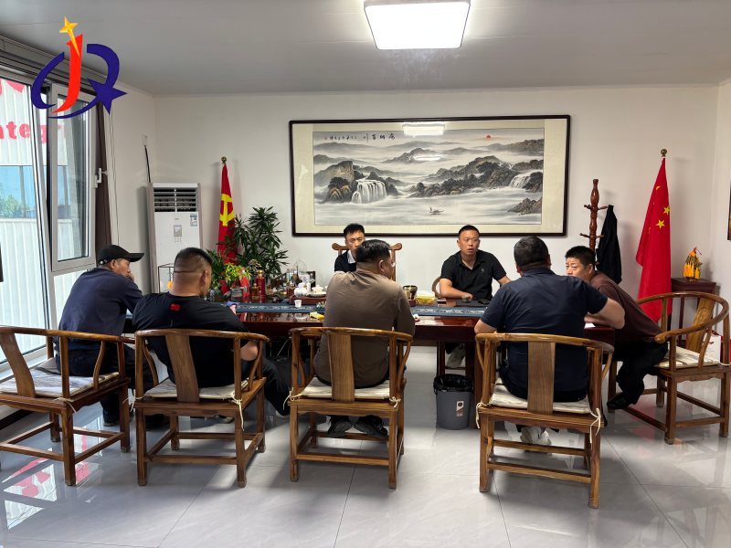 Hego Amerikako placer urrezko bezeroek Qingzhou Jinqi Mining Makineria bisitatu zuten fabrikaren auditoretzarako.