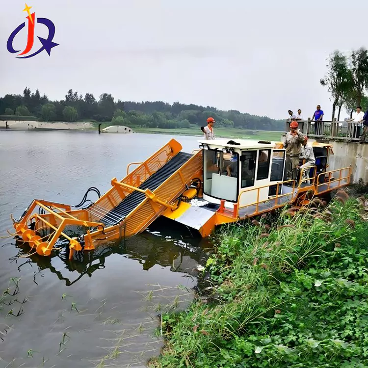 Hyacinth Eta Duckweed Cutter Boat